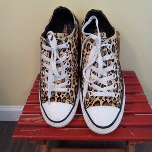 Women's low top leopard Converse ( custom made)